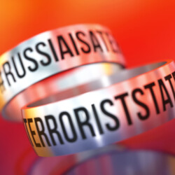 Титанове кільце з написом "#RUSSIAISATERRORISTSTATE"